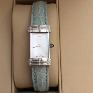 Burberry woman’s watch.